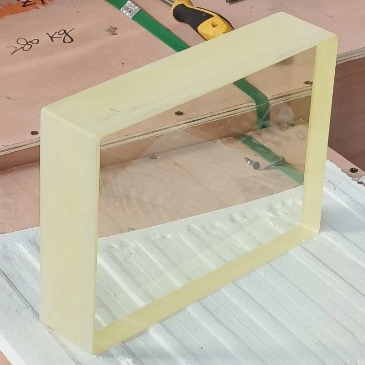 黄冈铅玻璃是什么材料做的